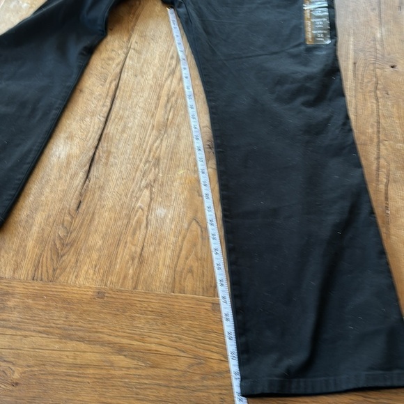 Lee Wash & Wear Straight Leg Black Pants 16 Long NWT - Picture 4 of 7